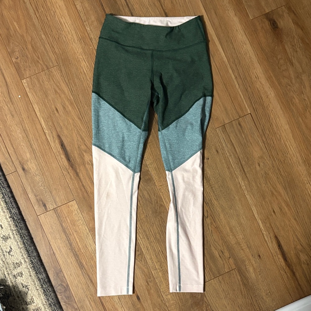 Colorblock Leggings in Green and Beige
